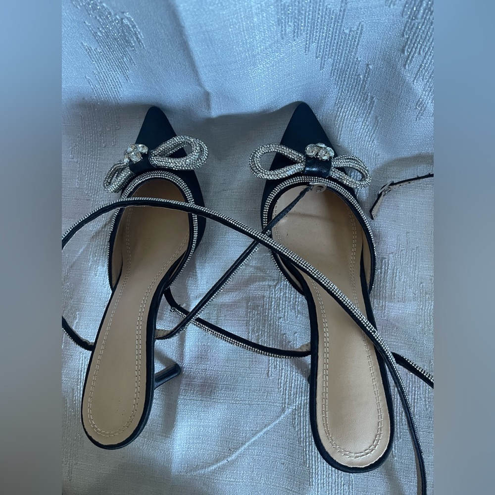Ankle strap heel